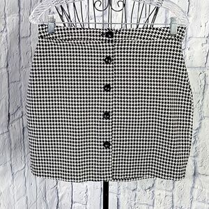 LIKE AN ANGEL Shepherd's Check Black and White Mini Skirt‎ XL